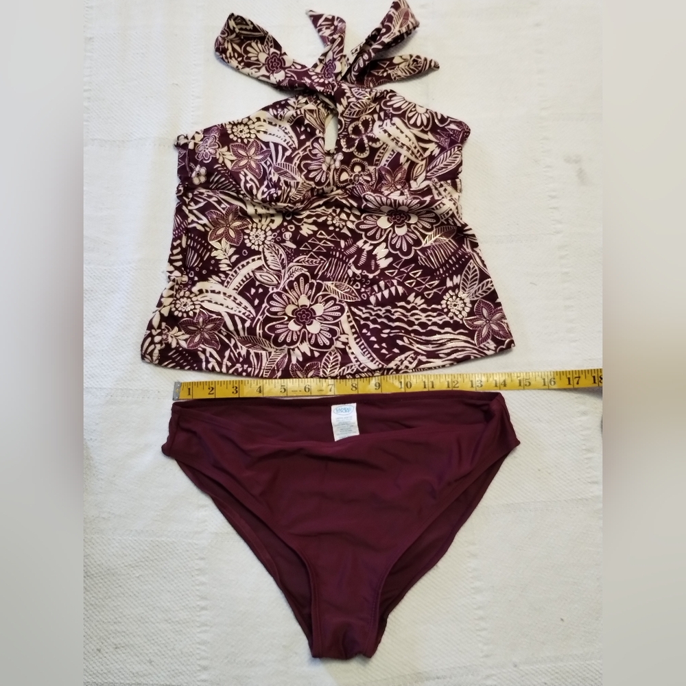 Maroon floral 2 piece swim suit